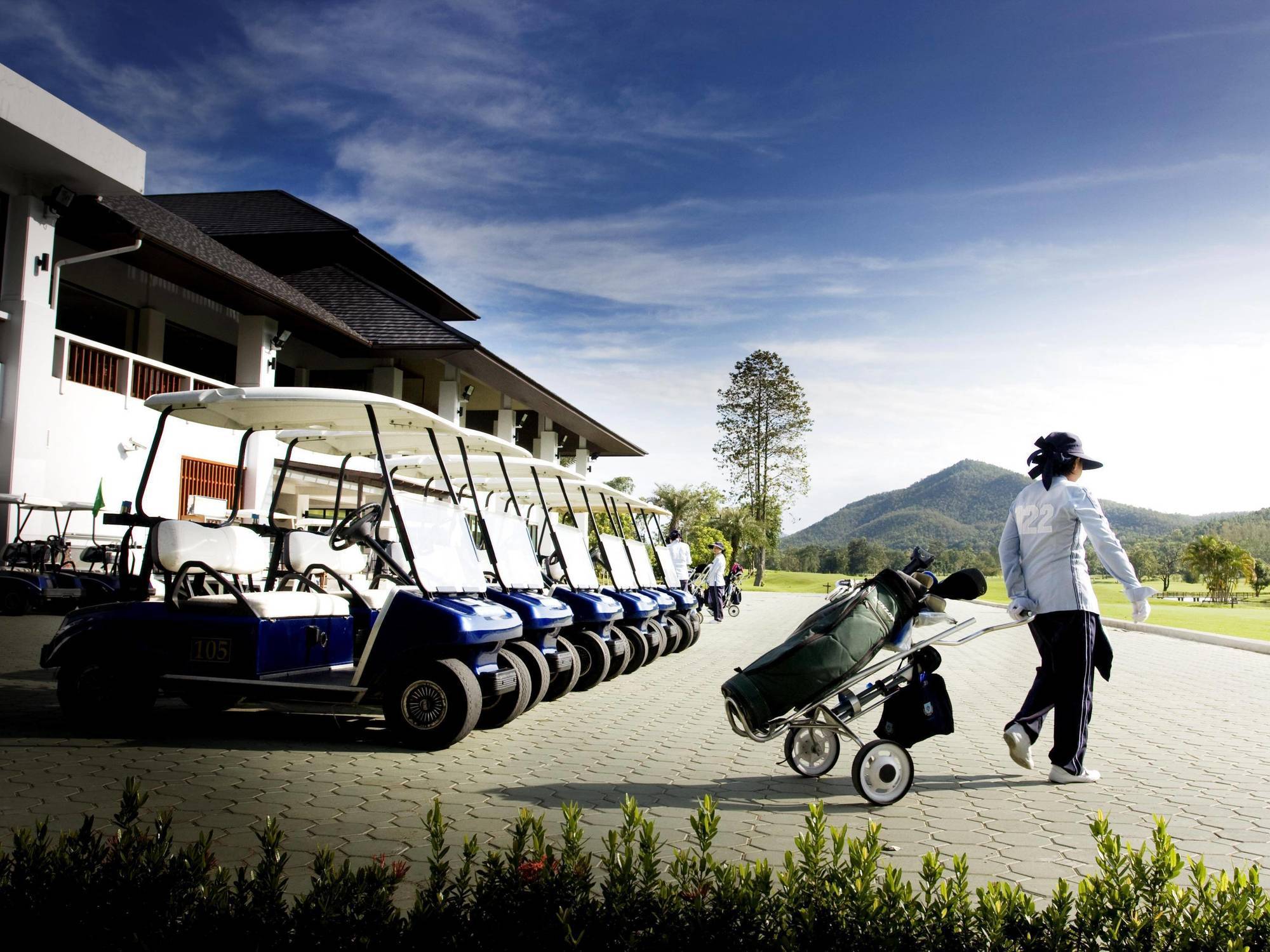 Alpine Golf Resort Chiang Mai Ban Huai Sai Nua Экстерьер фото